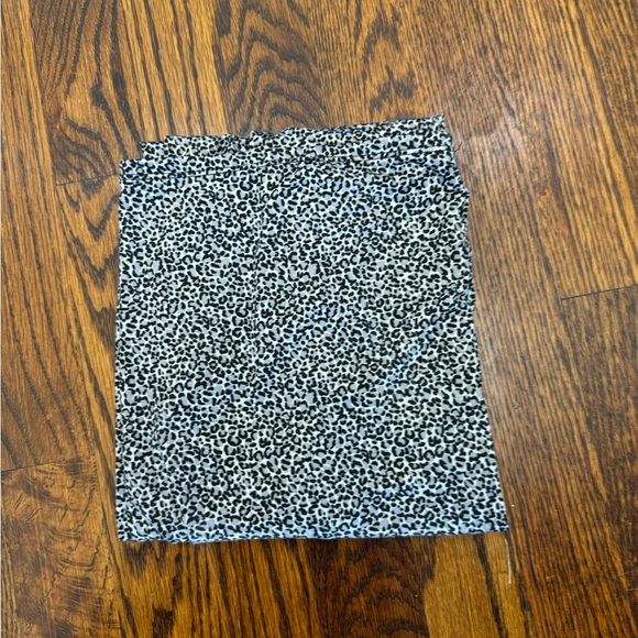 Cuddl Duds Stay Warm Leopard Print Leggings - Picture 2 of 5